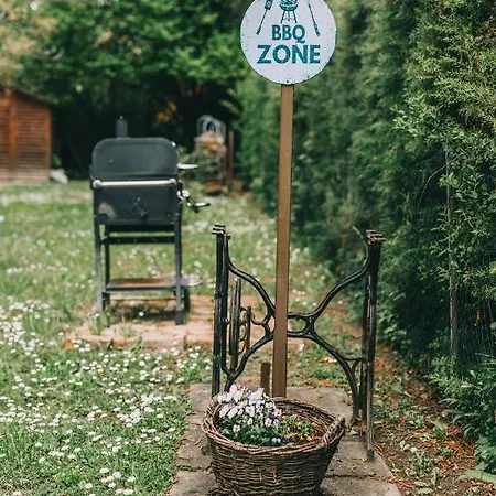 別荘 Csonakos Haz / The Boat House