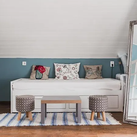 別荘 Csonakos Haz / The Boat House *